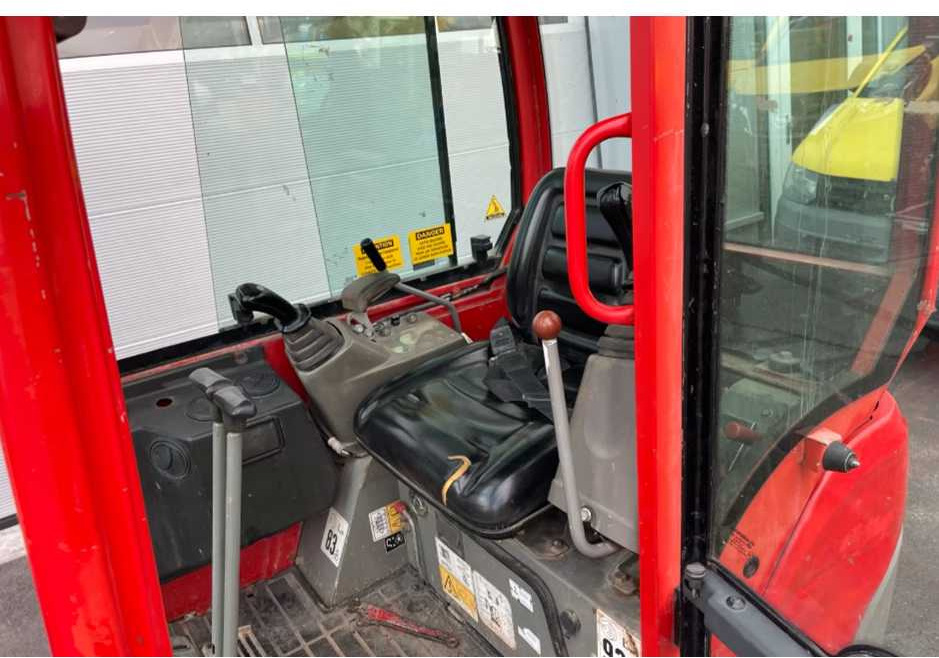 YANMAR - SV15 - MINI EXCAVATOR - Mini pelle: photos 5 YANMAR - SV15 - MINI EXCAVATOR - Mini pelle: photos 5