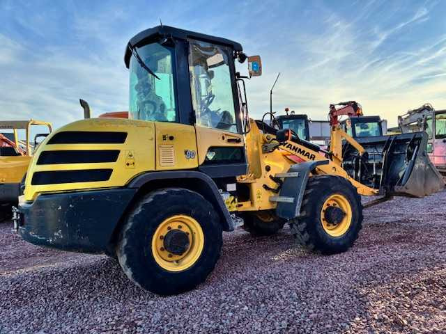 YANMAR V 80 COMPACT WHEEL LOADER 0.8 M³ - Chargeuse sur pneus: photos 2 YANMAR V 80 COMPACT WHEEL LOADER 0.8 M³ - Chargeuse sur pneus: photos 2
