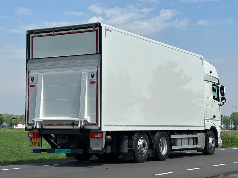 DAF XF 480 XF480.26 - Camion fourgon: photos 4 DAF XF 480 XF480.26 - Camion fourgon: photos 4