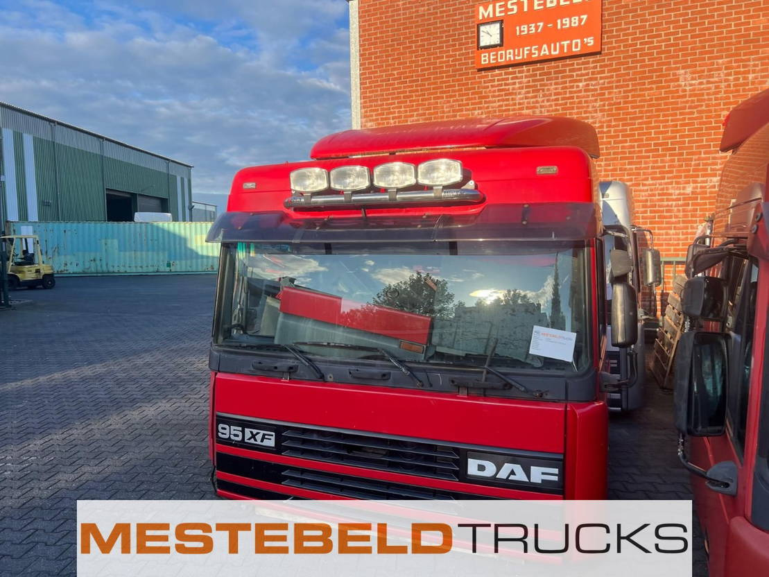 DAF Cabine Spacecab Euro 2  - Cabine pour Camion: photos 1 DAF Cabine Spacecab Euro 2  - Cabine pour Camion: photos 1