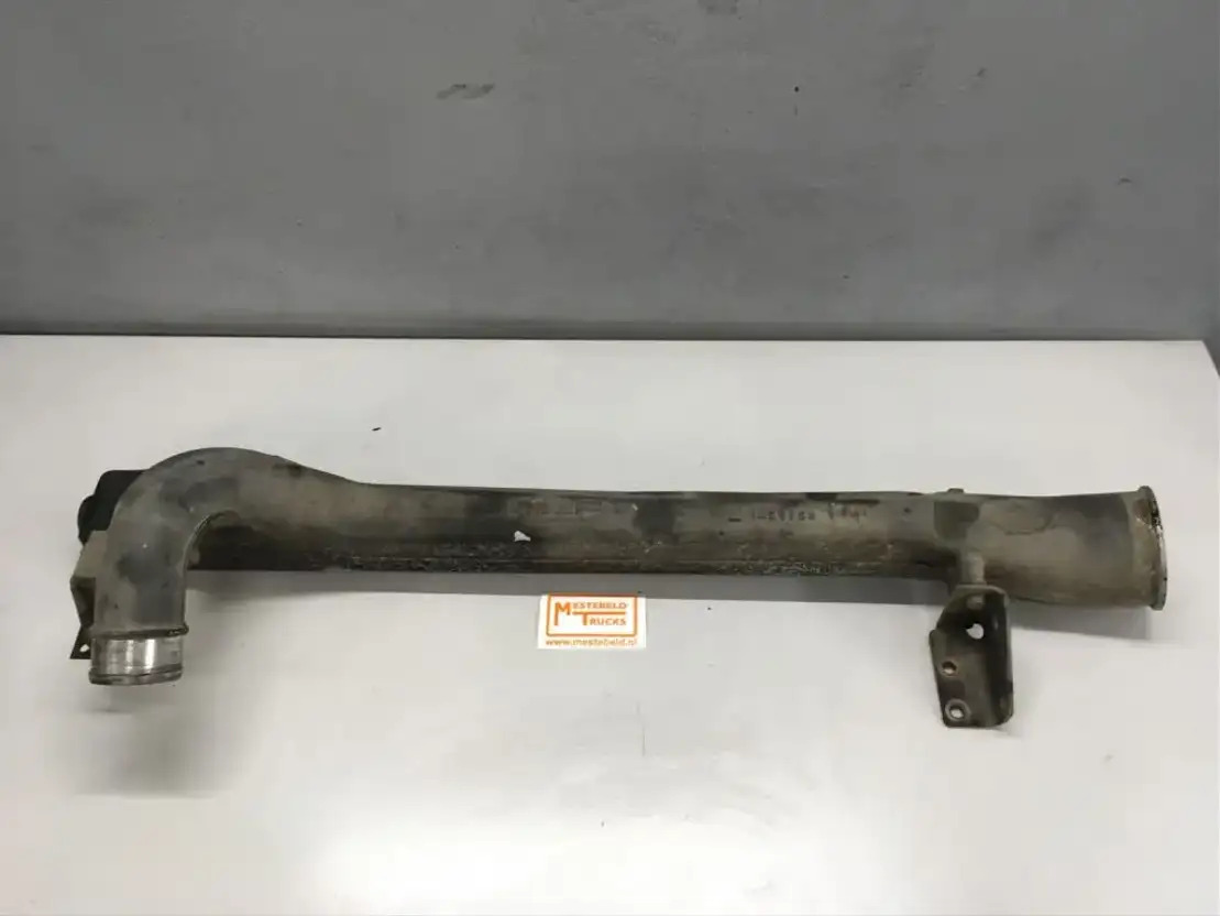 DAF Inlaatbuis turbo - intercooler - Tuyau d'admission d'air pour Camion: photos 1 DAF Inlaatbuis turbo - intercooler - Tuyau d'admission d'air pour Camion: photos 1