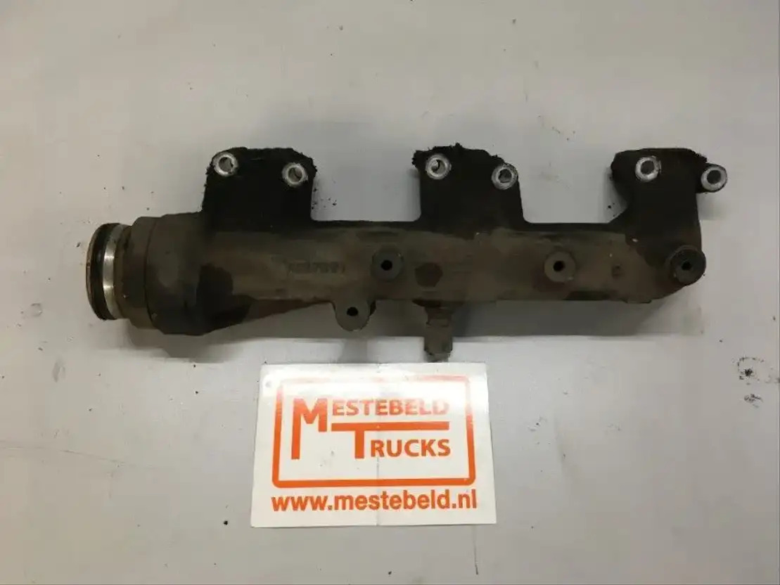 DAF Koelvloeistofbuis cilinderkop PE 183 - Système de refroidissement pour Camion: photos 1 DAF Koelvloeistofbuis cilinderkop PE 183 - Système de refroidissement pour Camion: photos 1