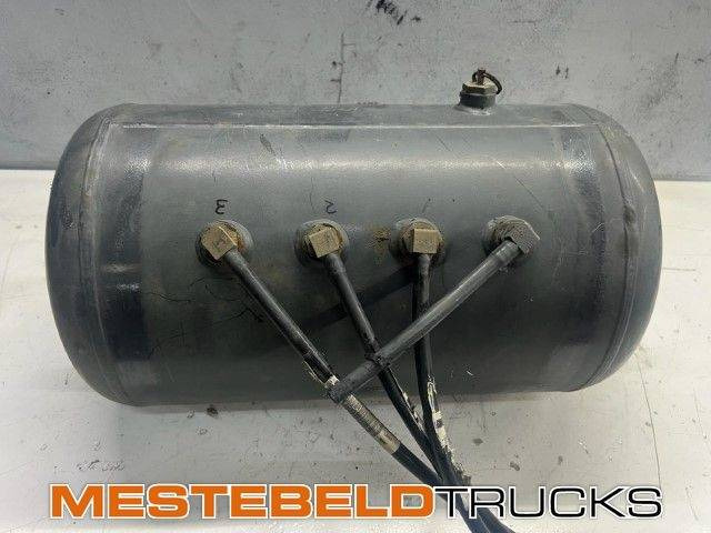 DAF Luchttank - Vase d'expansion pour Camion: photos 1 DAF Luchttank - Vase d'expansion pour Camion: photos 1