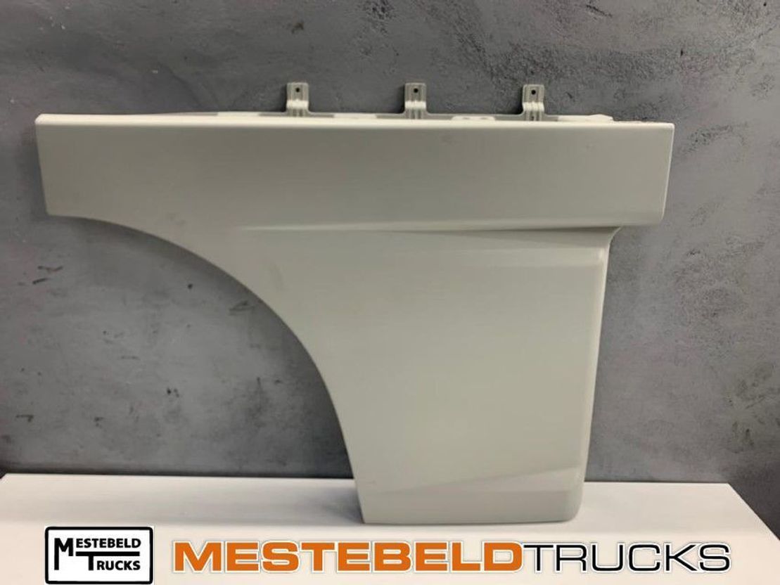 DAF Portierverlenger rechts - Cabine et intérieur pour Camion: photos 1 DAF Portierverlenger rechts - Cabine et intérieur pour Camion: photos 1