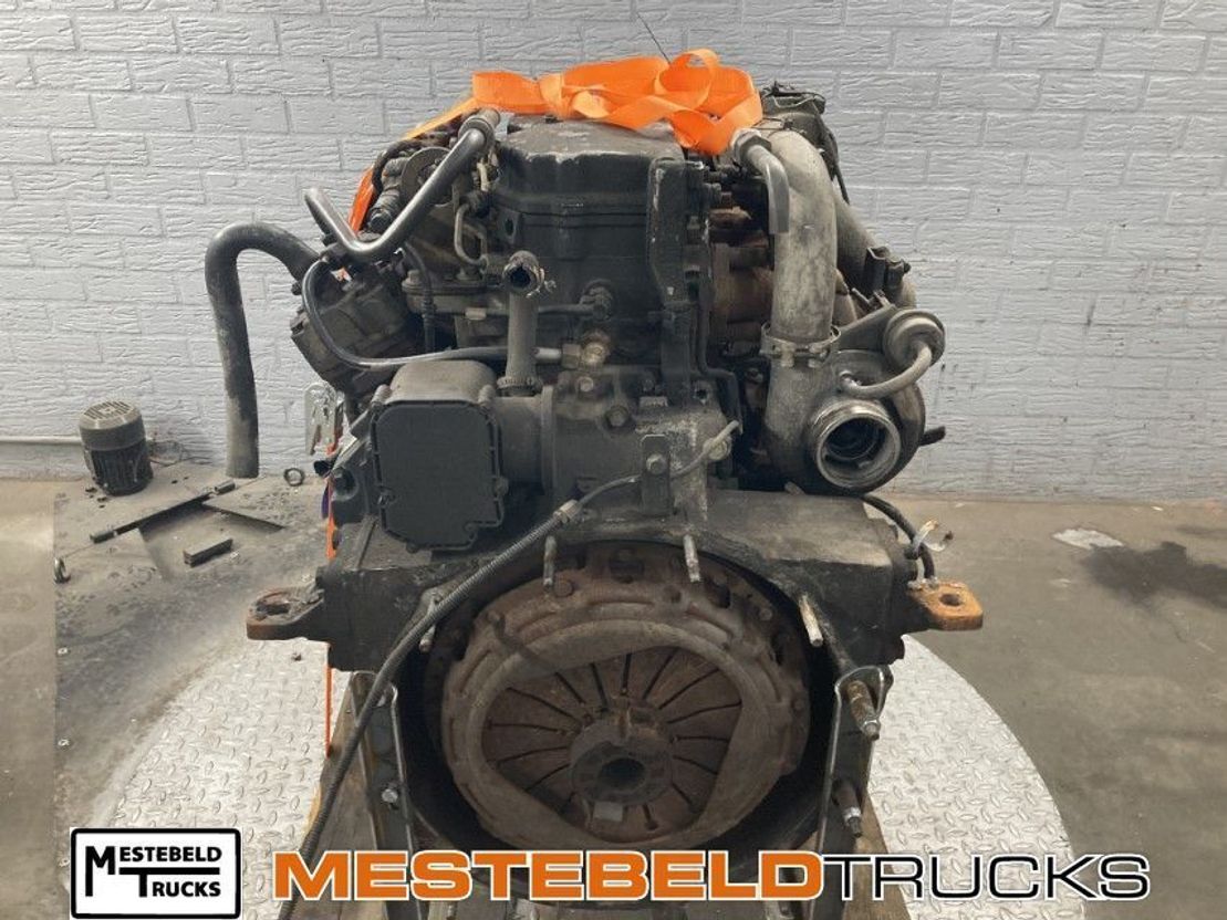 Iveco Motor Tector F4AE0481A - Moteur et pièces pour Camion: photos 4 Iveco Motor Tector F4AE0481A - Moteur et pièces pour Camion: photos 4