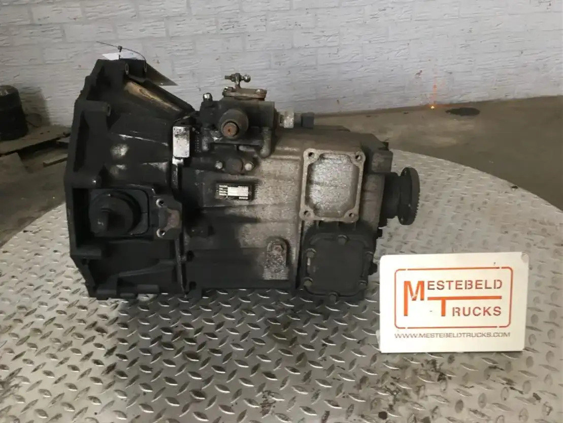 Iveco Versnellingsbak 2855.6 - Boîte de vitesse et pièces pour Camion: photos 1 Iveco Versnellingsbak 2855.6 - Boîte de vitesse et pièces pour Camion: photos 1