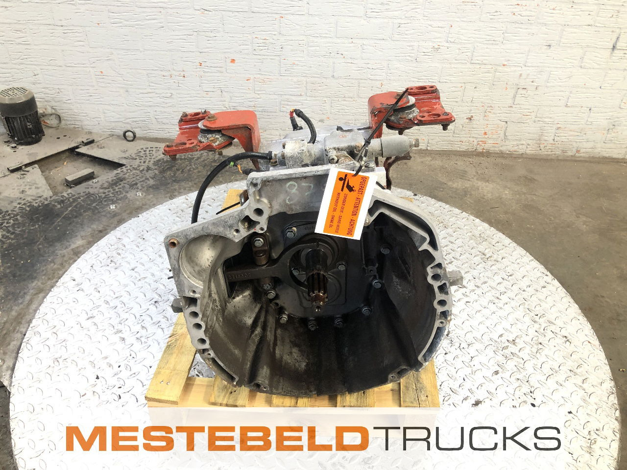 MAN Versnellingsbak 2845.6 - Boîte de vitesse et pièces pour Camion: photos 2 MAN Versnellingsbak 2845.6 - Boîte de vitesse et pièces pour Camion: photos 2