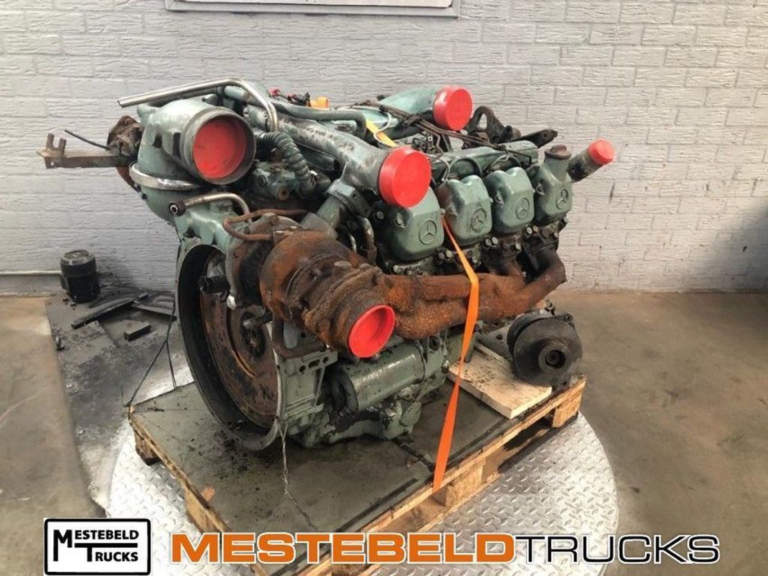 Mercedes-Benz Motor OM 402 LA industrie - Moteur pour Camion: photos 1 Mercedes-Benz Motor OM 402 LA industrie - Moteur pour Camion: photos 1
