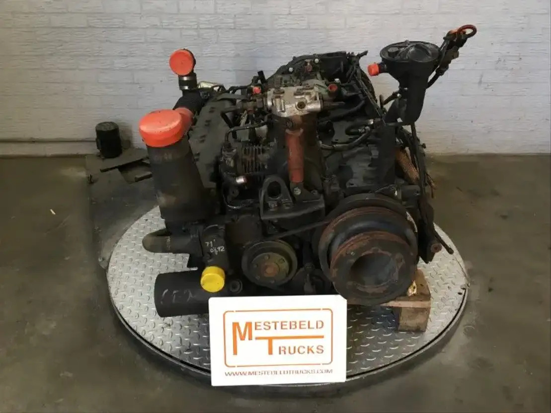 Mercedes-Benz Motor OM 447 HLA III/4 - Moteur pour Camion: photos 2 Mercedes-Benz Motor OM 447 HLA III/4 - Moteur pour Camion: photos 2