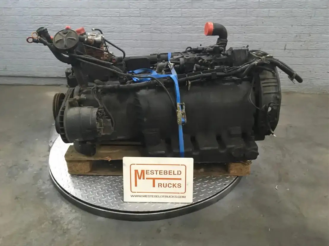 Mercedes-Benz Motor OM447 HLA III/4 - Moteur pour Camion: photos 1 Mercedes-Benz Motor OM447 HLA III/4 - Moteur pour Camion: photos 1