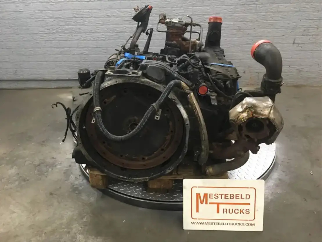 Mercedes-Benz Motor OM447 HLA III/4 - Moteur pour Camion: photos 2 Mercedes-Benz Motor OM447 HLA III/4 - Moteur pour Camion: photos 2