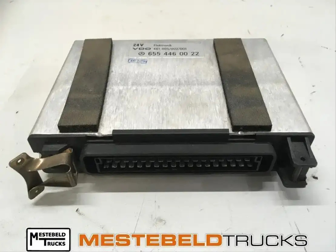 Mercedes-Benz Stuurkast Cruise Controle - Système électrique pour Camion: photos 1 Mercedes-Benz Stuurkast Cruise Controle - Système électrique pour Camion: photos 1