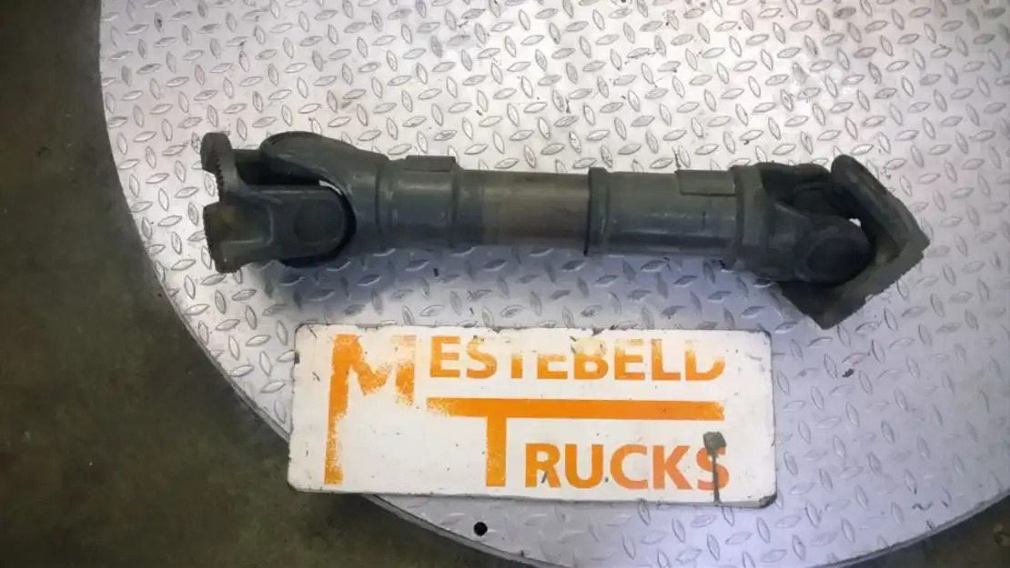 Mercedes-Benz Tussenas Actros MP4 - Demi arbre pour Camion: photos 1 Mercedes-Benz Tussenas Actros MP4 - Demi arbre pour Camion: photos 1