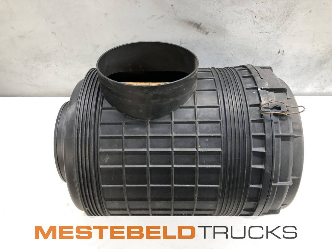 Renault Luchtfilterhuis - Filtre à air pour Camion: photos 1 Renault Luchtfilterhuis - Filtre à air pour Camion: photos 1