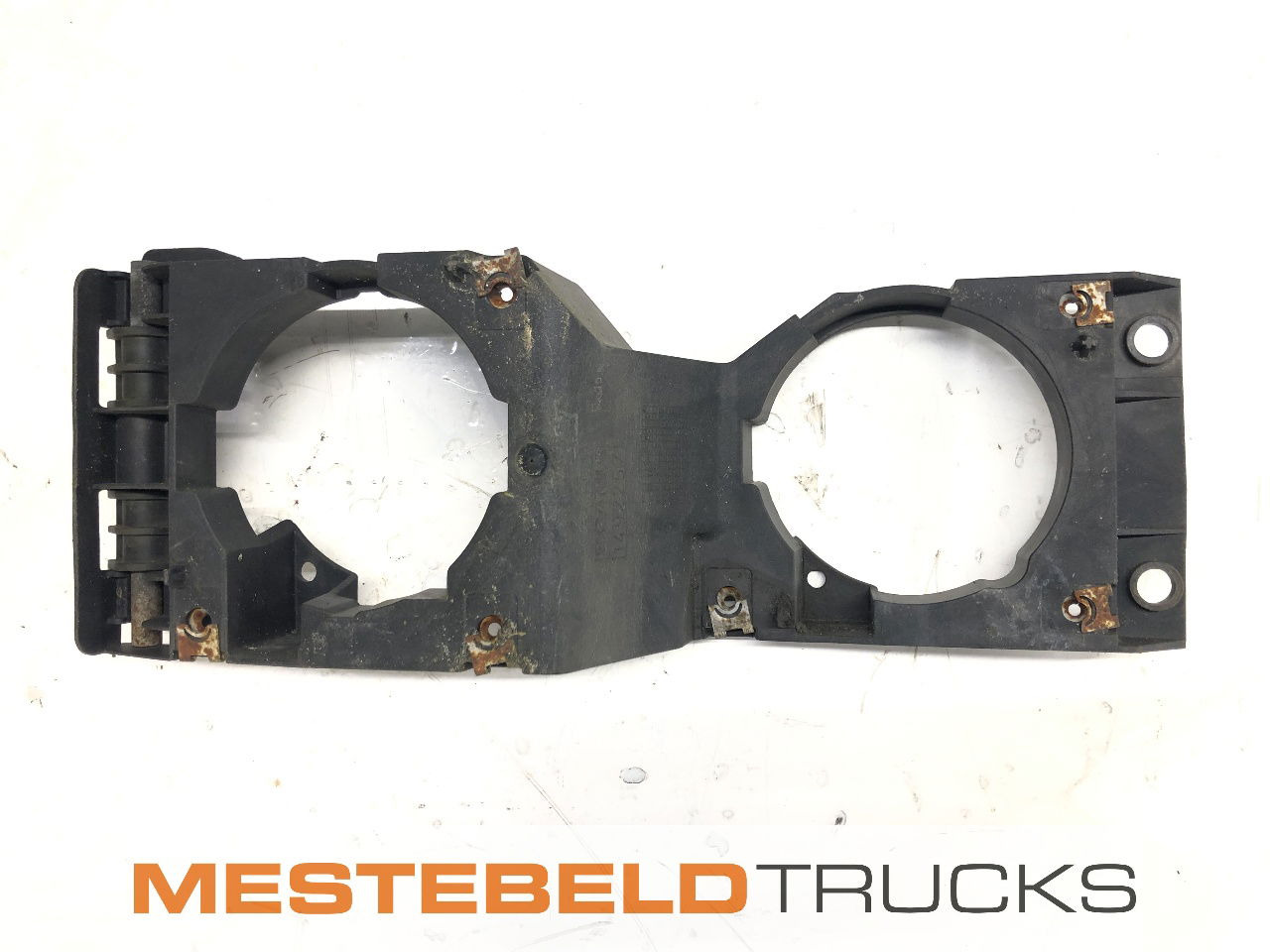 Scania Combilamphouder links R-serie - Cabine et intérieur pour Camion: photos 1 Scania Combilamphouder links R-serie - Cabine et intérieur pour Camion: photos 1