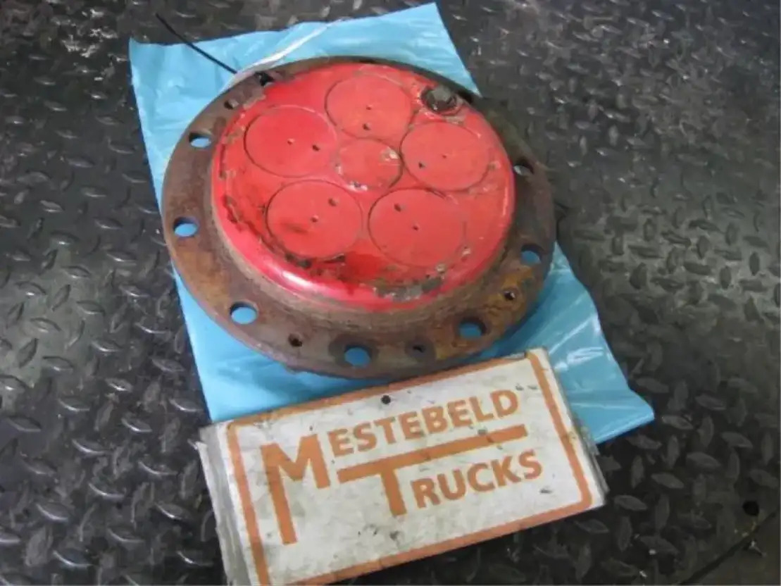 Scania Naafreductie 2-serie - Essieu avant pour Camion: photos 1 Scania Naafreductie 2-serie - Essieu avant pour Camion: photos 1