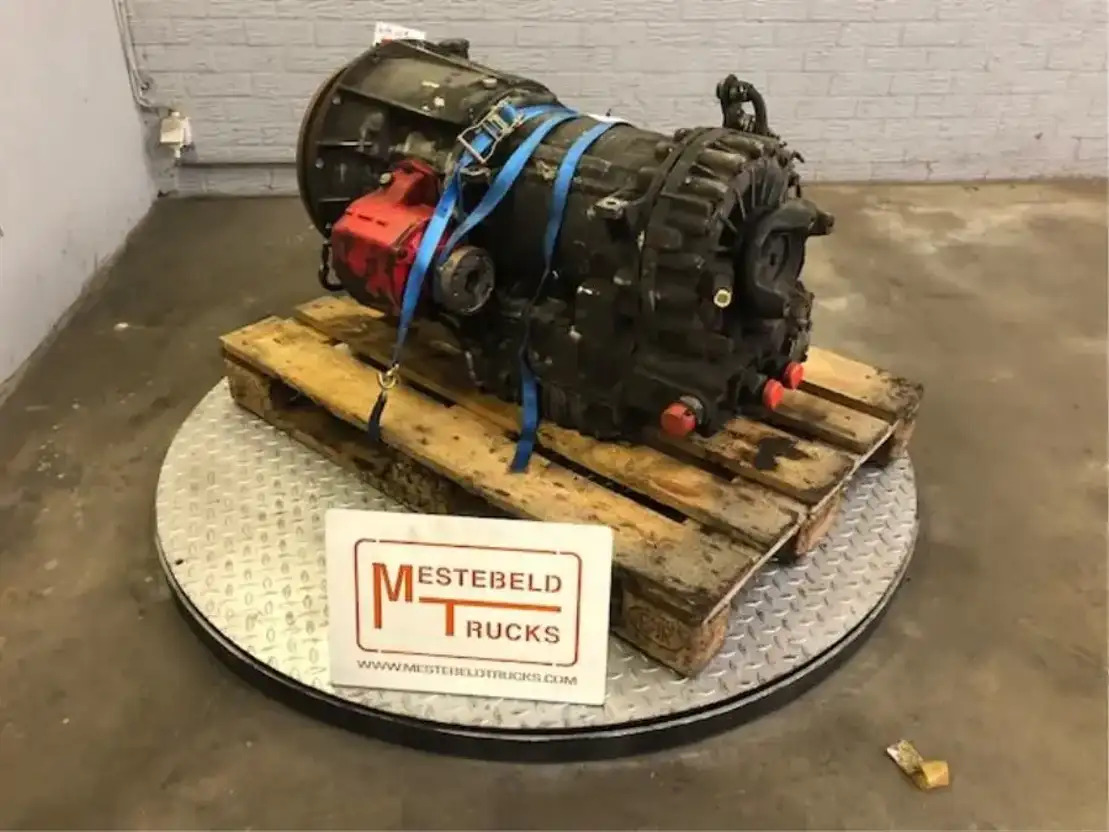 Scania Versnellingsbak GA 750 R automaat - Boîte de vitesse et pièces pour Camion: photos 2 Scania Versnellingsbak GA 750 R automaat - Boîte de vitesse et pièces pour Camion: photos 2
