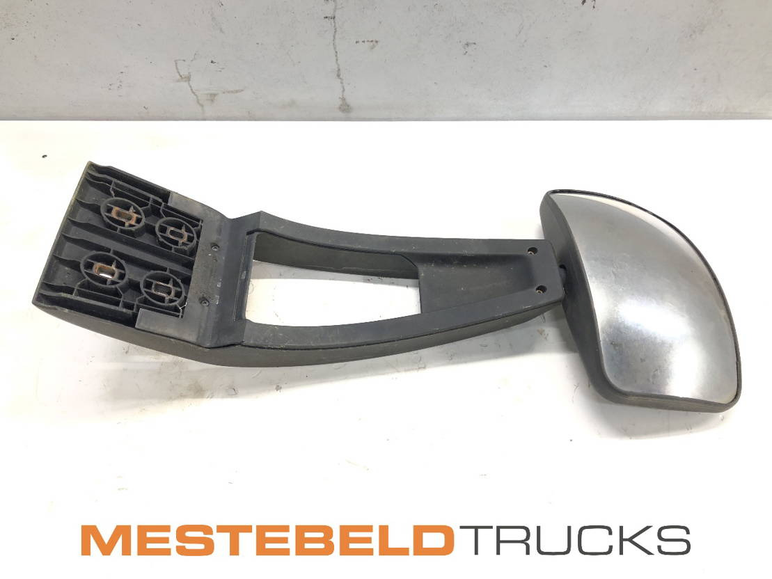 Volvo Frontspiegel - Cabine et intérieur pour Camion: photos 1 Volvo Frontspiegel - Cabine et intérieur pour Camion: photos 1