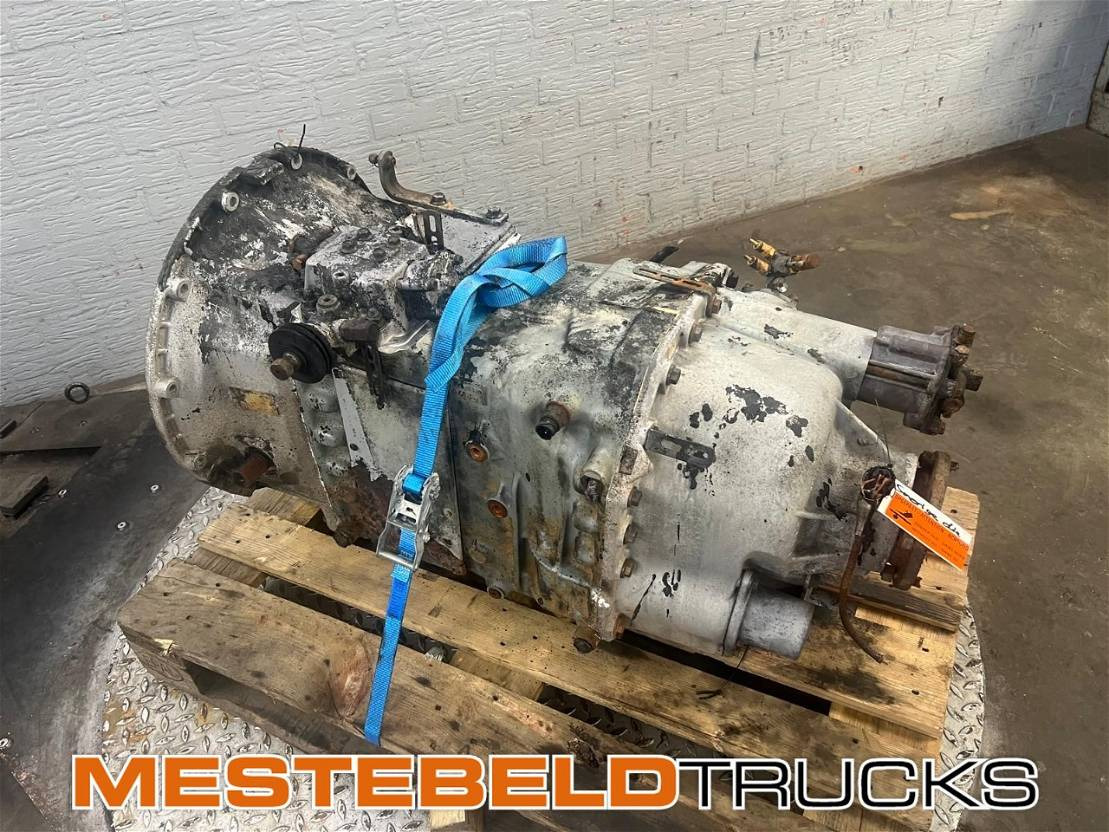 Volvo Versnellingsbak R 1700  - Boîte de vitesse pour Camion: photos 1 Volvo Versnellingsbak R 1700  - Boîte de vitesse pour Camion: photos 1