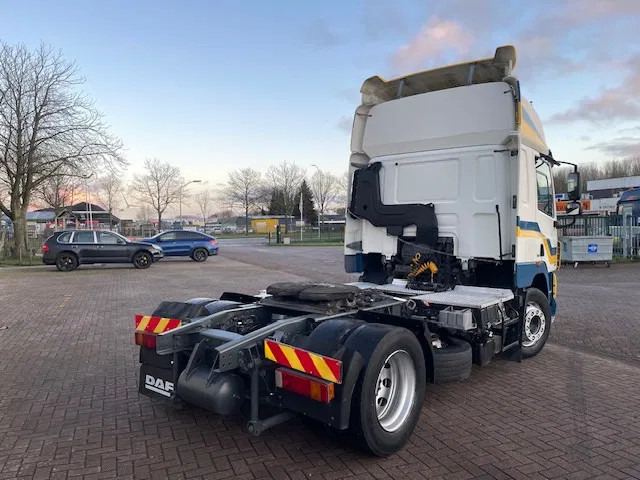 DAF CF 85.410 Automatic Euro 5 - Tracteur routier: photos 3 DAF CF 85.410 Automatic Euro 5 - Tracteur routier: photos 3
