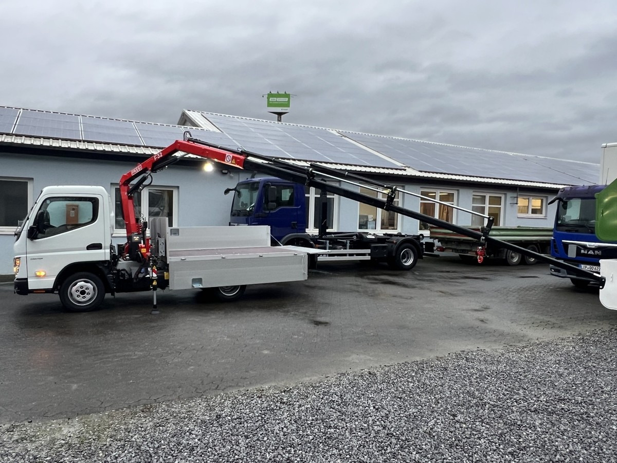 FUSO 3S15 Alu Pritsche 2.80m Ladekran Funk! - Utilitaire plateau: photos 5 FUSO 3S15 Alu Pritsche 2.80m Ladekran Funk! - Utilitaire plateau: photos 5