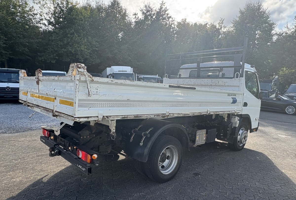 FUSO Fuso Canter 7C18 Meiller 3-Seiten Kipper - Utilitaire benne: photos 4 FUSO Fuso Canter 7C18 Meiller 3-Seiten Kipper - Utilitaire benne: photos 4