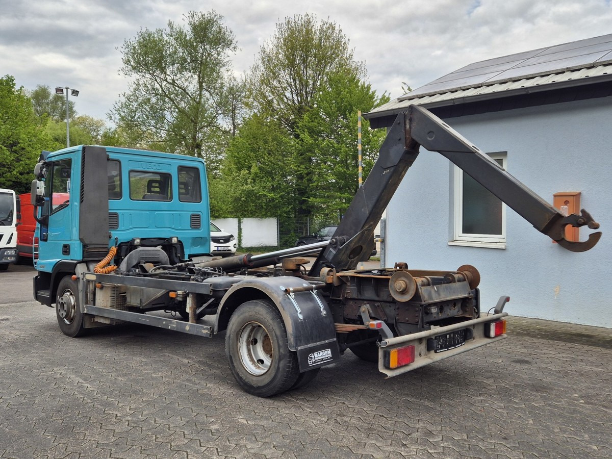 IVECO EuroCargo 75E18 Abrollkipper 1570 - Camion ampliroll: photos 3 IVECO EuroCargo 75E18 Abrollkipper 1570 - Camion ampliroll: photos 3
