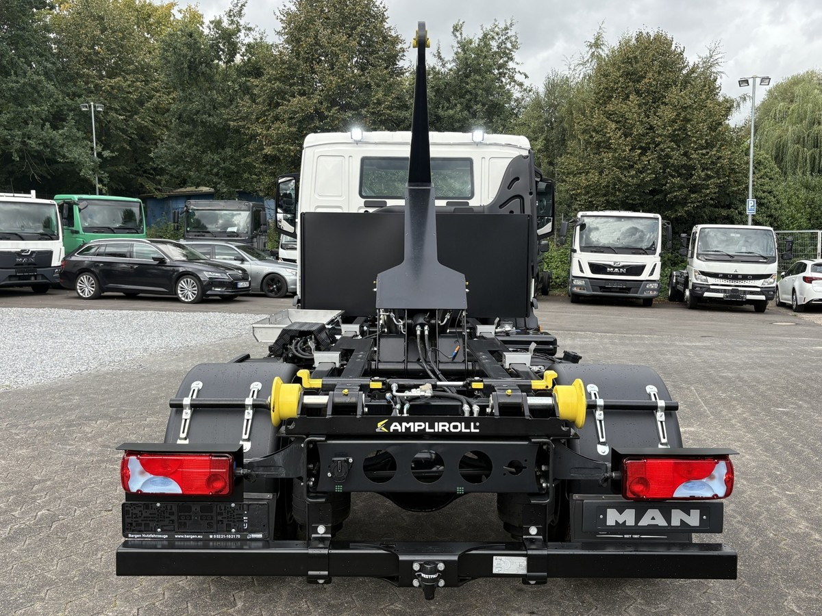 MAN TGL 8.160 BL City Abollkipper Schalter 8.190 - Camion ampliroll: photos 5 MAN TGL 8.160 BL City Abollkipper Schalter 8.190 - Camion ampliroll: photos 5