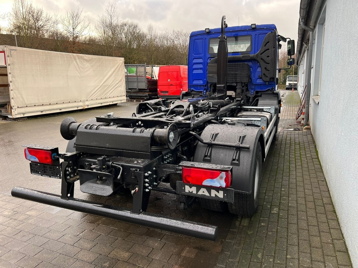 MAN TGM 15.290 BL Aut. Abrollkipper AHK - Camion ampliroll: photos 5 MAN TGM 15.290 BL Aut. Abrollkipper AHK - Camion ampliroll: photos 5