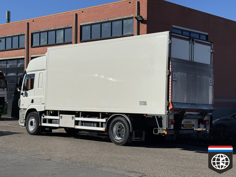 DAF CF 330 FA Space Cab / deepfreezer -30oC / TAILLIFT / - Camion frigorifique: photos 3 DAF CF 330 FA Space Cab / deepfreezer -30oC / TAILLIFT / - Camion frigorifique: photos 3