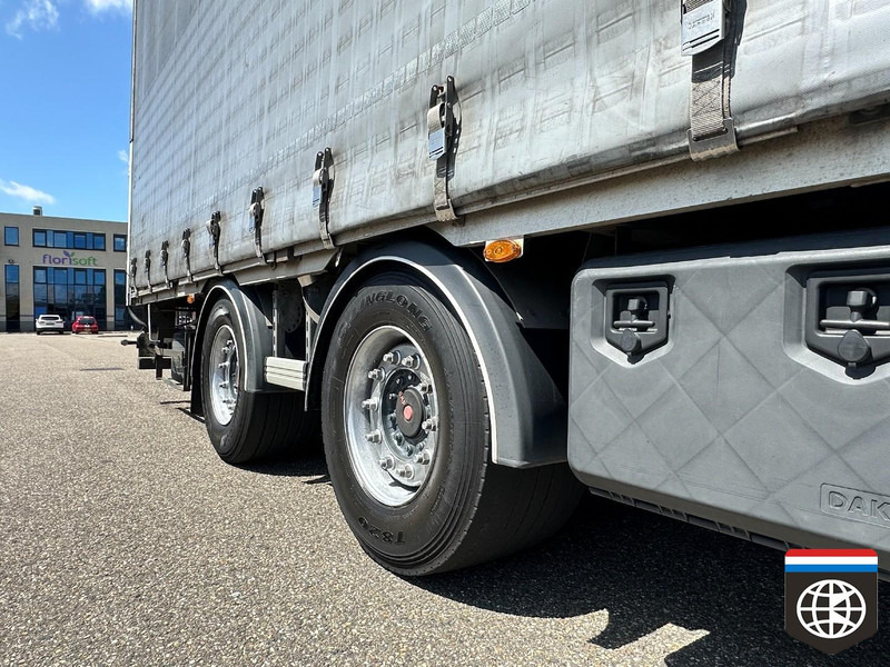 Camion à rideaux coulissants MAN TGX 26.480 RETARDER - NIGHT A/C - 130M3 COMBINATION: photos 8 Camion à rideaux coulissants MAN TGX 26.480 RETARDER - NIGHT A/C - 130M3 COMBINATION: photos 8