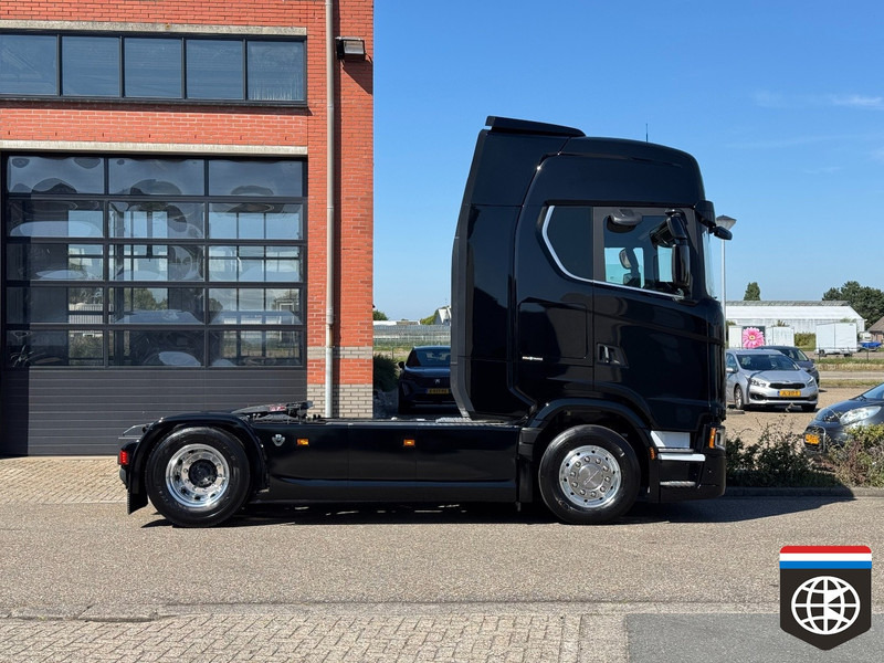 Scania 590 S King of the Road - FULL AIR - NEW TRUCK! - Tracteur routier: photos 4 Scania 590 S King of the Road - FULL AIR - NEW TRUCK! - Tracteur routier: photos 4