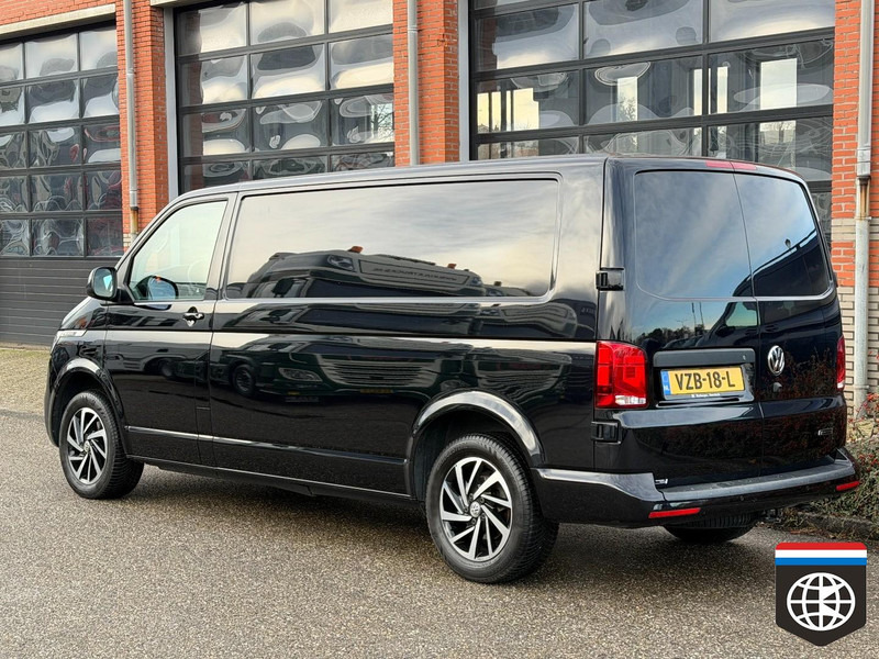 Volkswagen TRANSPORTER 75 EDITION BULLI - FULL OPTION - DSG - Fourgonnette: photos 3 Volkswagen TRANSPORTER 75 EDITION BULLI - FULL OPTION - DSG - Fourgonnette: photos 3