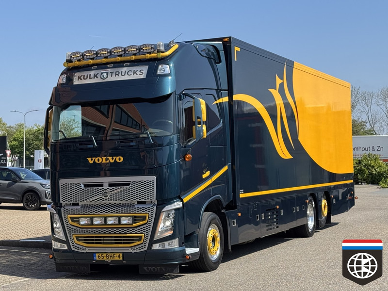 Volvo FH 420 6X2/4 - SHOWTRUCK - FLOWERS / RACE / HORSE - CONCOURSTAAT!! - Camion frigorifique: photos 2 Volvo FH 420 6X2/4 - SHOWTRUCK - FLOWERS / RACE / HORSE - CONCOURSTAAT!! - Camion frigorifique: photos 2