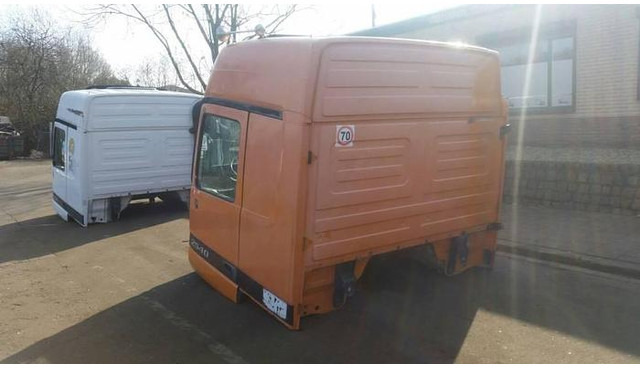 Mercedes-Benz 2540 - Pièces de rechange: photos 2 Mercedes-Benz 2540 - Pièces de rechange: photos 2