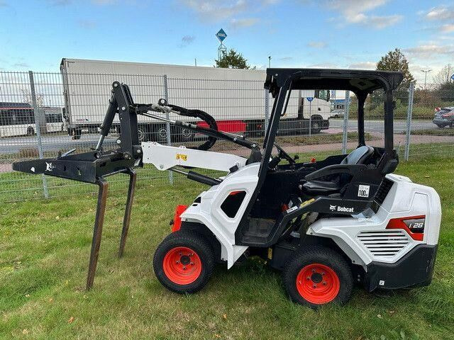 Bobcat L28, Neuwertiger Zustand, S.W.S., Schaufel - Chargeuse sur pneus: photos 2 Bobcat L28, Neuwertiger Zustand, S.W.S., Schaufel - Chargeuse sur pneus: photos 2