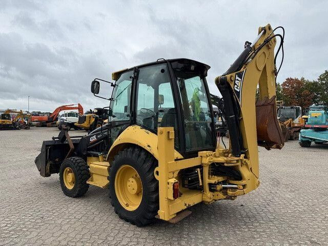 Caterpillar 422 4x4, Mehrzweckgerät, Palettengabel, Schaufel - Tractopelle: photos 5 Caterpillar 422 4x4, Mehrzweckgerät, Palettengabel, Schaufel - Tractopelle: photos 5