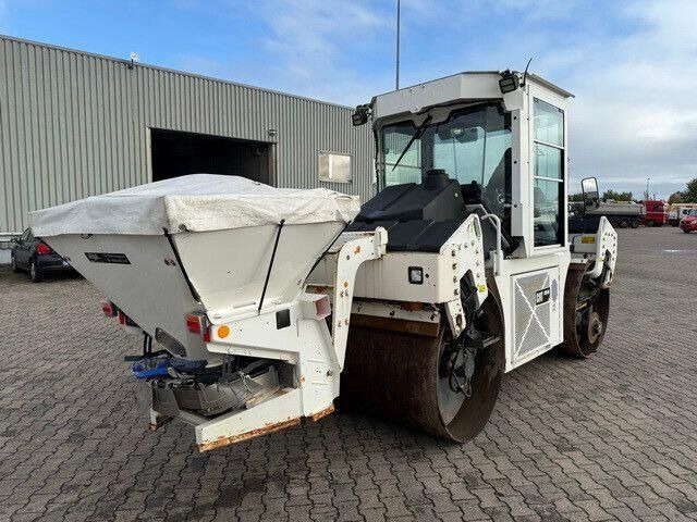Caterpillar CD54B (CD10),Tandemwalze, Streuer,Kantenscheider - Compacteur: photos 3 Caterpillar CD54B (CD10),Tandemwalze, Streuer,Kantenscheider - Compacteur: photos 3