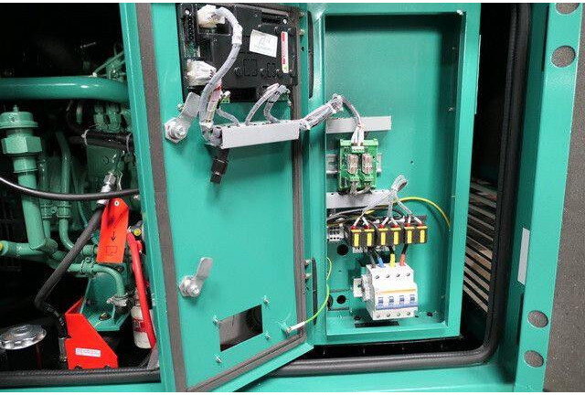 Cummins 10 kVA, Stromgenerator, Stamford - Groupe électrogène: photos 4 Cummins 10 kVA, Stromgenerator, Stamford - Groupe électrogène: photos 4