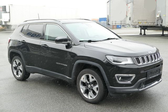 Jeep Compass Limited 4WD/AHK/Klima - SUV: photos 4 Jeep Compass Limited 4WD/AHK/Klima - SUV: photos 4