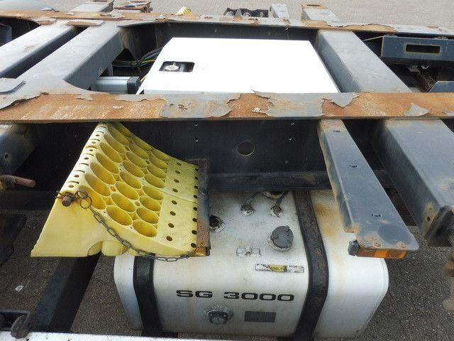 Krone SD, Alle Container, Thermo King , Alu-Felgen,BPW - Semi-remorque surbaissé: photos 4 Krone SD, Alle Container, Thermo King , Alu-Felgen,BPW - Semi-remorque surbaissé: photos 4