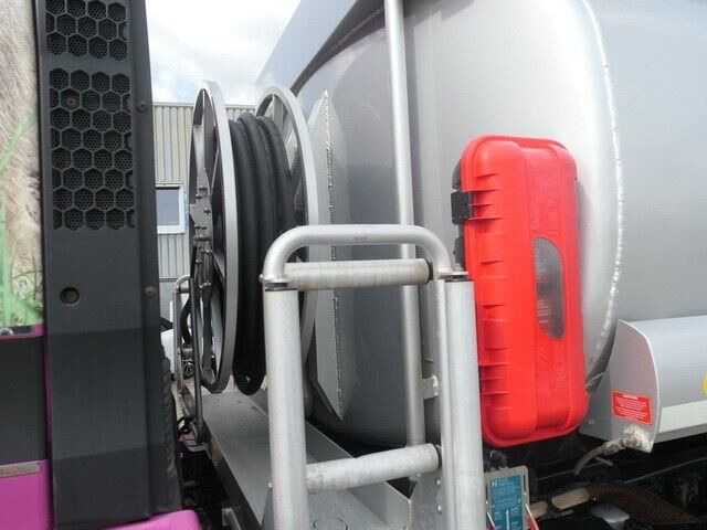 Camion citerne MAN 18.400 TGS BL 4x2, Esterer, 13m³,Sening,Schlauch: photos 10 Camion citerne MAN 18.400 TGS BL 4x2, Esterer, 13m³,Sening,Schlauch: photos 10