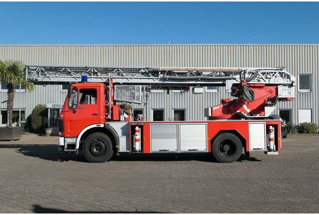 Mercedes-Benz 1422 F 4x2, Drehleiter DLK 23-12, Metz, 30m - Camion de pompier: photos 5 Mercedes-Benz 1422 F 4x2, Drehleiter DLK 23-12, Metz, 30m - Camion de pompier: photos 5
