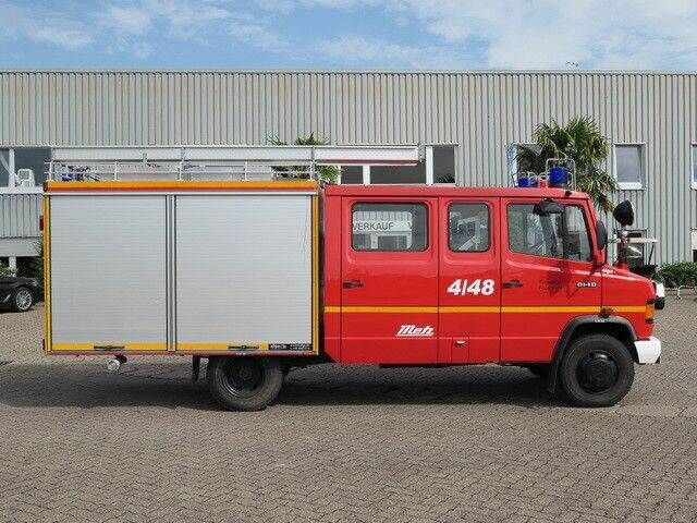 Mercedes-Benz 814 D/Feuerwehr/Metz/Wassertank/Pumpe - Camion de pompier: photos 2 Mercedes-Benz 814 D/Feuerwehr/Metz/Wassertank/Pumpe - Camion de pompier: photos 2