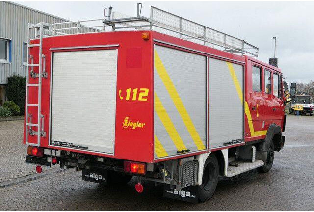 Mercedes-Benz 814 F 4x2, Pumpe, DOKA, Feuerwehr, 26tkm - Camion de pompier: photos 4 Mercedes-Benz 814 F 4x2, Pumpe, DOKA, Feuerwehr, 26tkm - Camion de pompier: photos 4