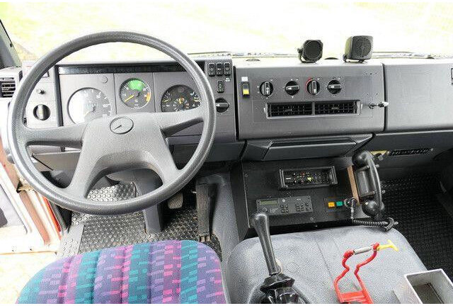 Mercedes-Benz 814 F/Feuerwehr/Pumpe/9 Sitze — crédit-bail Mercedes-Benz 814 F/Feuerwehr/Pumpe/9 Sitze: photos 14
