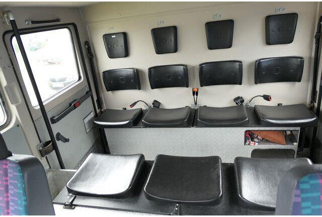 Mercedes-Benz 814 F/Feuerwehr/Pumpe/9 Sitze — crédit-bail Mercedes-Benz 814 F/Feuerwehr/Pumpe/9 Sitze: photos 15