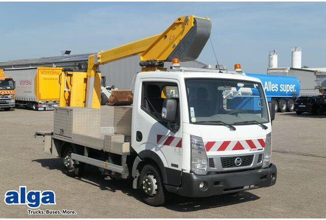 Nissan 32.12 4x2, 11m Arbeitshöhe, Klima,3. Sitz - Camion avec nacelle: photos 1 Nissan 32.12 4x2, 11m Arbeitshöhe, Klima,3. Sitz - Camion avec nacelle: photos 1
