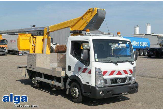 Nissan 32.12 4x2, 11m Arbeitshöhe, Klima,3. Sitz - Camion avec nacelle: photos 1 Nissan 32.12 4x2, 11m Arbeitshöhe, Klima,3. Sitz - Camion avec nacelle: photos 1