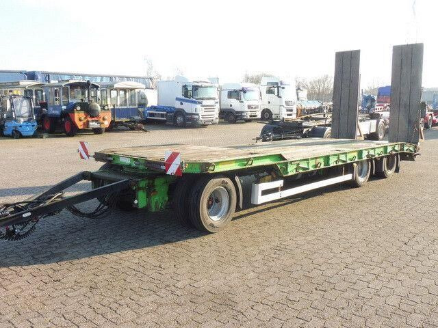 OBERMAIER 30to., 3-Achser, Hydr. Rampen, Verbreiterbar,SAF - Remorque porte-engin surbaissée: photos 5 OBERMAIER 30to., 3-Achser, Hydr. Rampen, Verbreiterbar,SAF - Remorque porte-engin surbaissée: photos 5